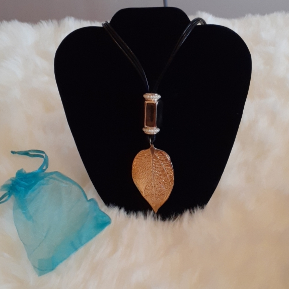 Feather Charm Necklace W/Pearl Accents